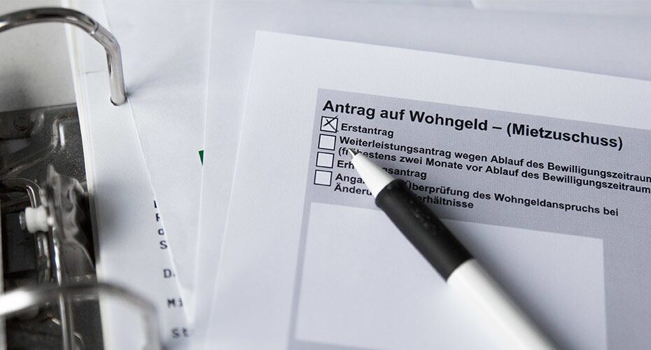 Wohngeldantrag im Aktenordner